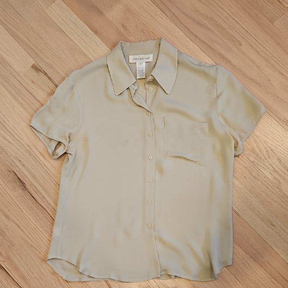 Jones New York Vintage Light Tan 100% Silk Shirt